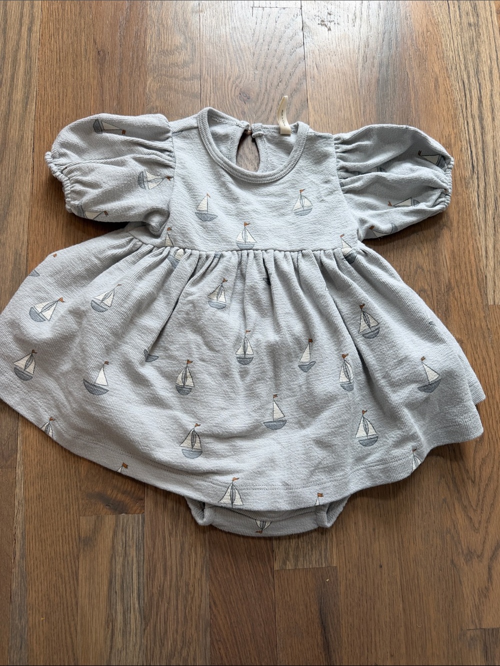 Quincy Mae Light Gray Sailboat Puff Sleeve Dress